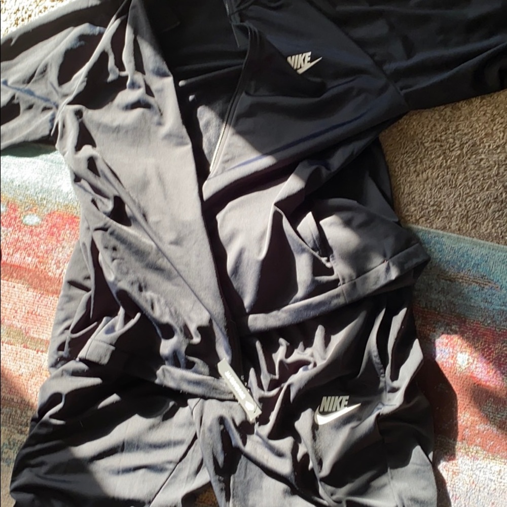Nike track suit